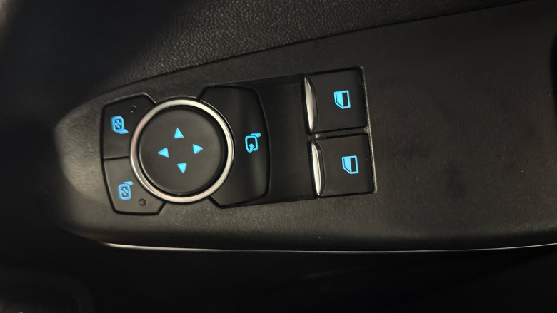 Ford Fiesta 1.0 EcoBoost Titanium 5dr Auto Petrol Hatchback